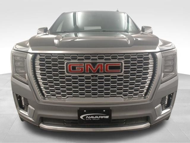 2022 GMC Yukon Denali — photo 2