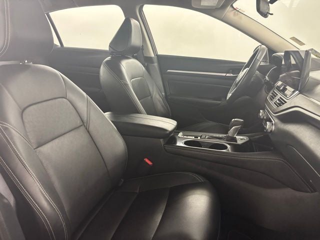 2024 Nissan Altima 2.5 SL