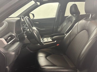 2023 Toyota Highlander XSE