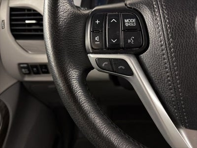 2020 Toyota Sienna XLE