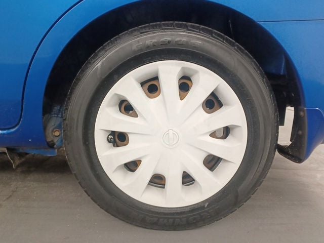 2014 Nissan Versa 1.6 SV