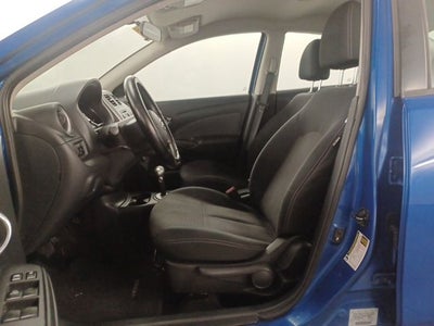 2014 Nissan Versa 1.6 SV