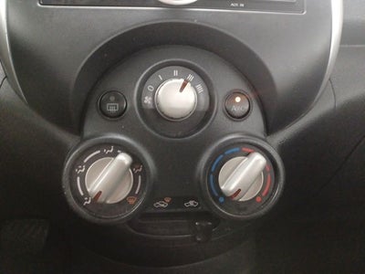 2014 Nissan Versa 1.6 SV