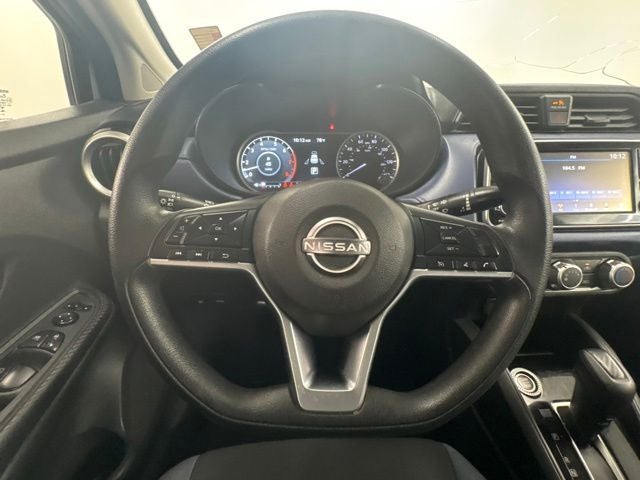 2023 Nissan Versa 1.6 SV