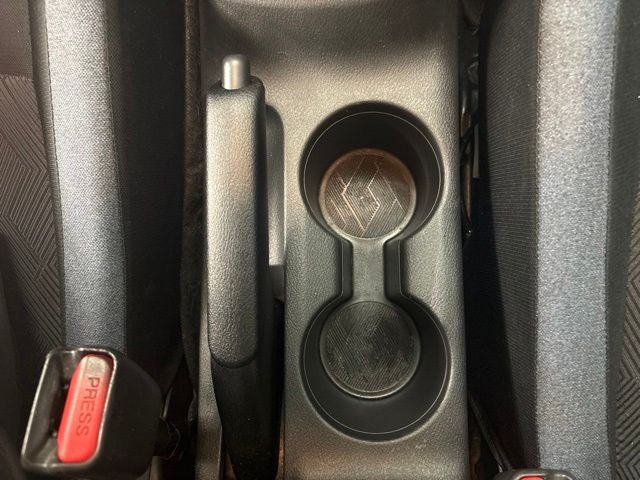 2023 Nissan Versa 1.6 SV