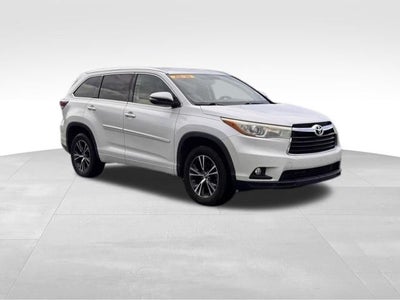 2016 Toyota Highlander XLE V6
