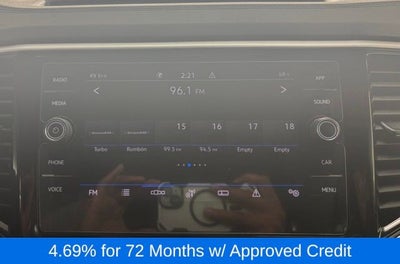 2022 Volkswagen Atlas Cross Sport 2.0T SE w/Technology