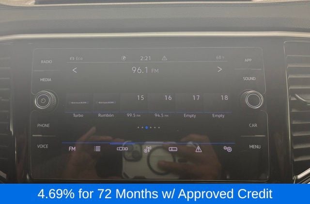 2022 Volkswagen Atlas Cross Sport 2.0T SE w/Technology