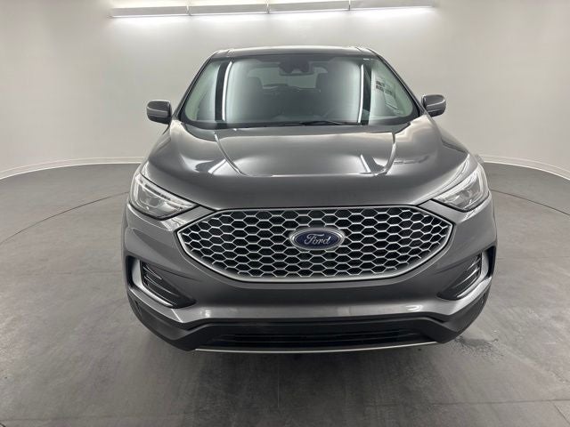 2024 Ford Edge SEL — photo 2