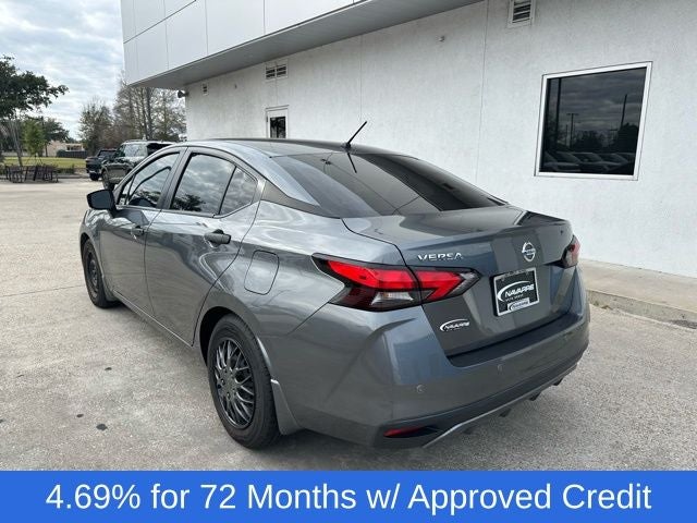 2022 Nissan Versa S