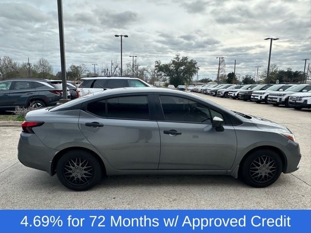 2022 Nissan Versa S