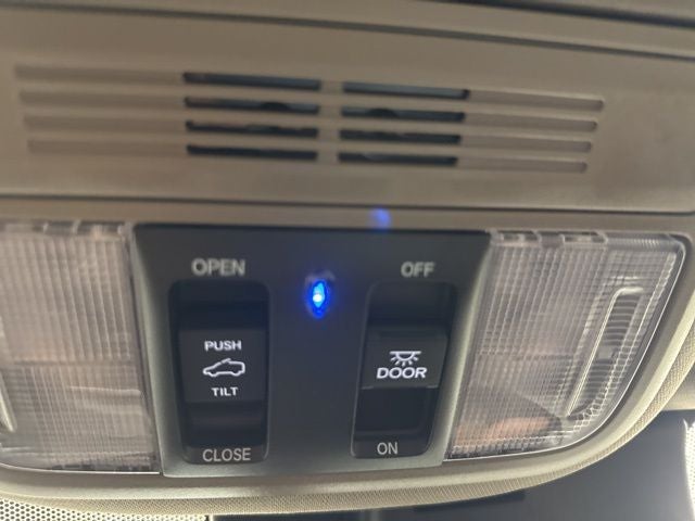 2019 Honda Pilot 2WD EX-L with Navigation and Rear Entertainment System