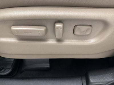 2019 Honda Pilot 2WD EX-L with Navigation and Rear Entertainment System