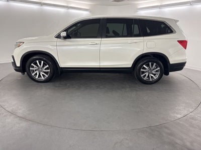 2019 Honda Pilot 2WD EX-L with Navigation and Rear Entertainment System