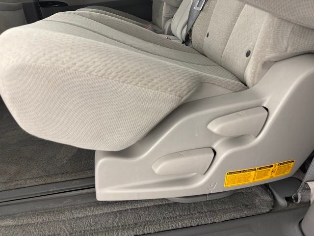 2013 Toyota Sienna LE