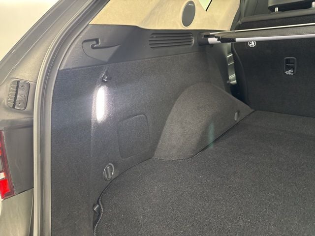 2025 Genesis GV80 Prestige