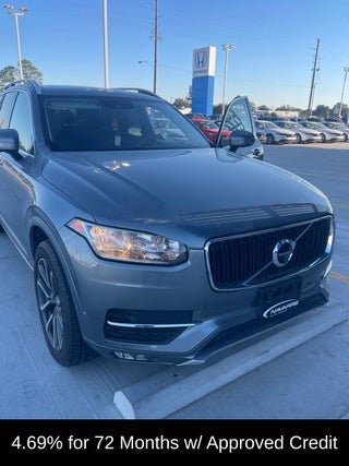 2016 Volvo XC90 T6 Momentum